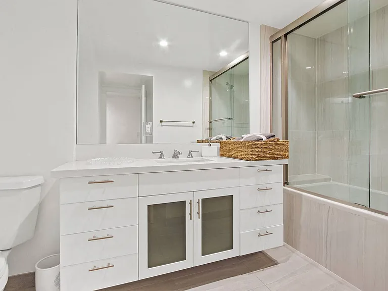 1025 Ocean Avenue — Photo 14