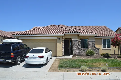 1668 Ryegrass Way Photo 1