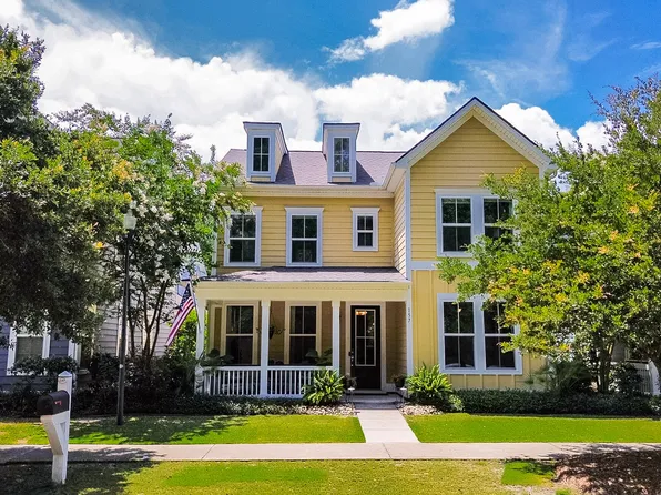 157 Village Ponds Dr, Summerville, SC 29483