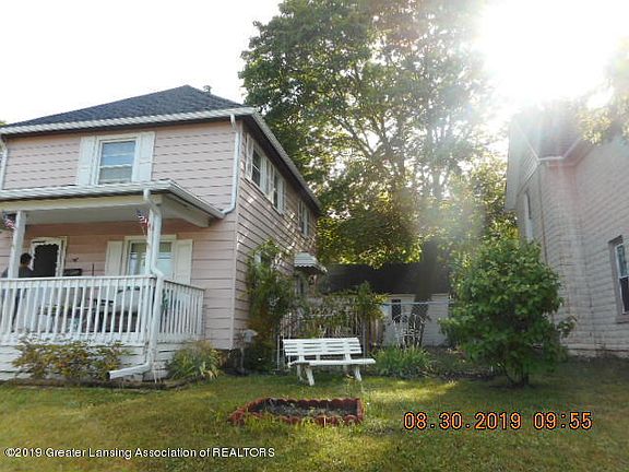 2nd image of 1006 N Pennsylvania Ave