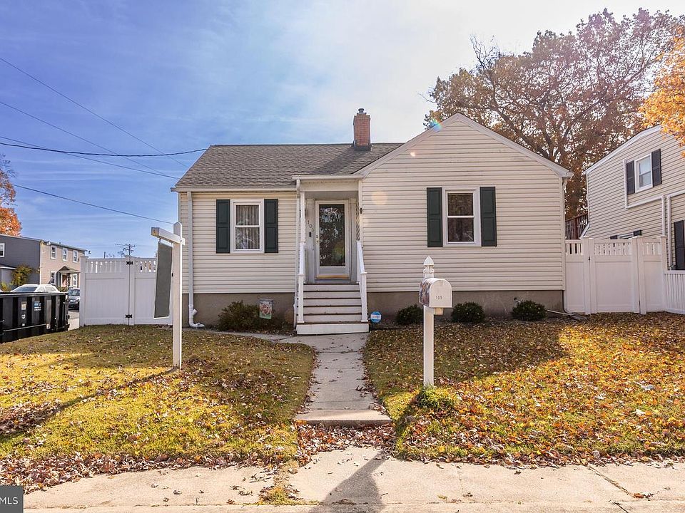 1st image of 105 Chestnut Ln