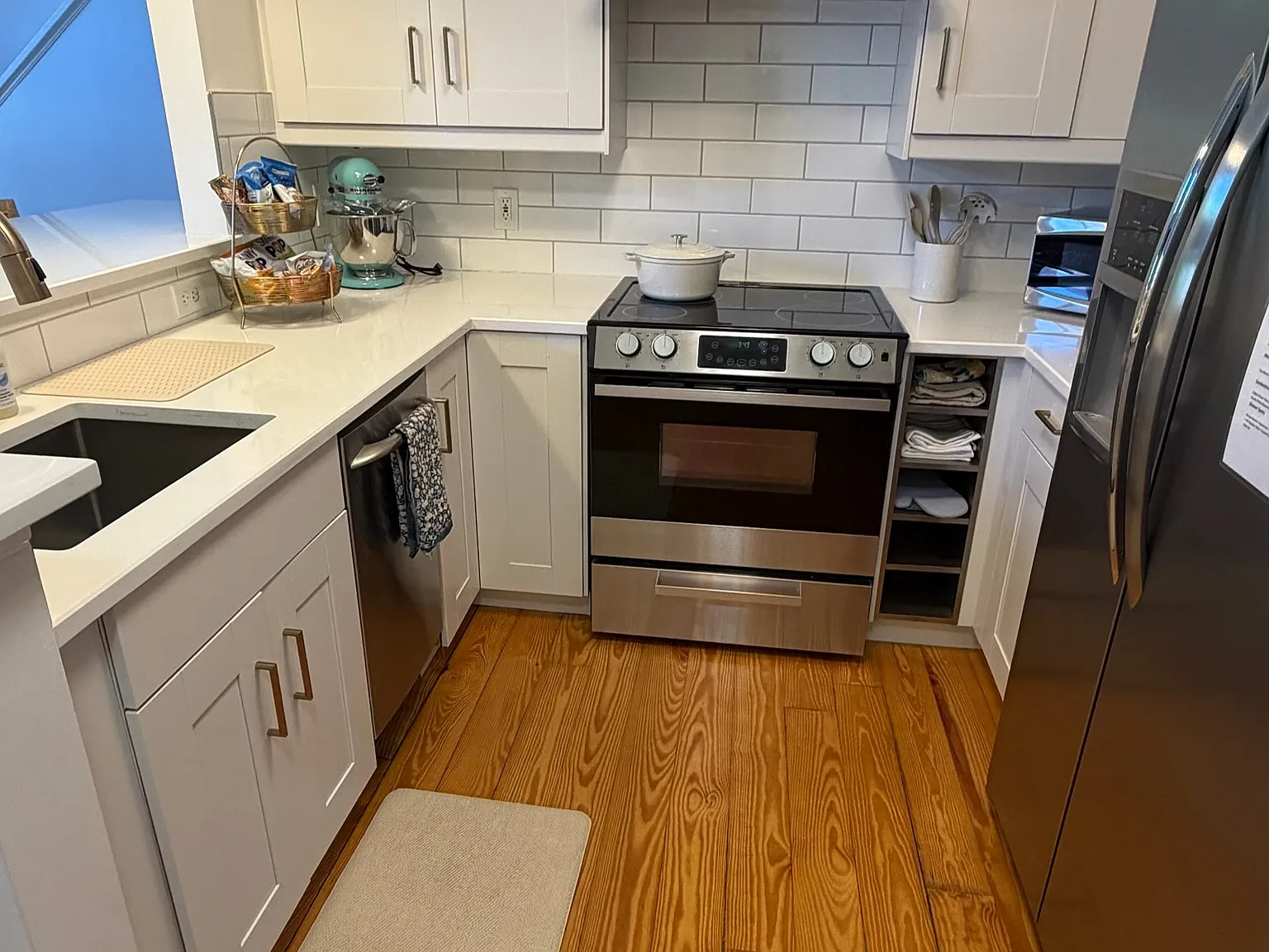 1 bed, 1139 sqft, $2,250 — Photo 3