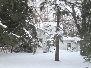 2812 N University Ave, Green Bay, WI 54311