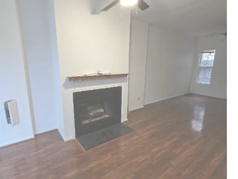 1110 K St SE — Photo 3