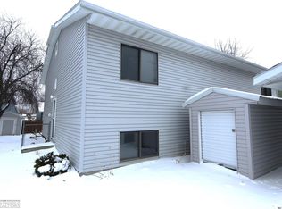 613 19th St E, West Fargo, ND 58078