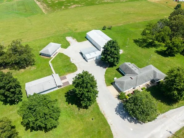 15238 N Heron Ln, Bluford, IL 62814