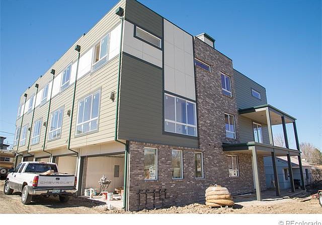 1st image of 1921 Hooker St #101