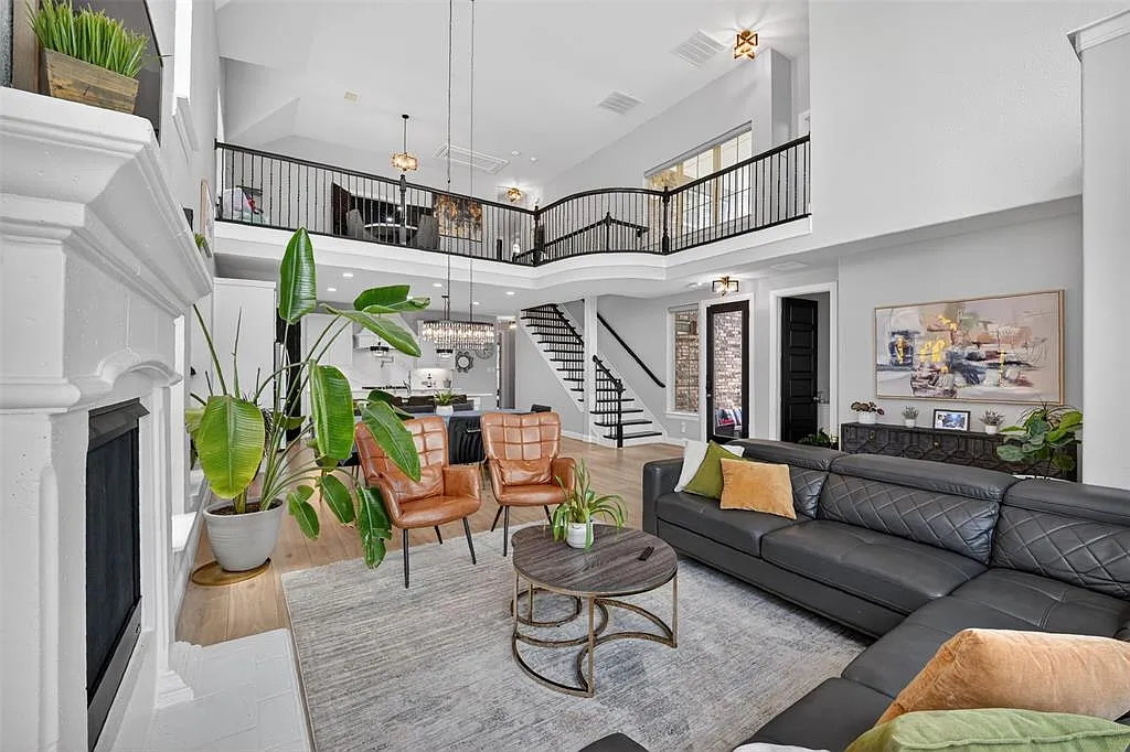 4 bed, 4.5 bath, 3106 sqft, $4,000 — Photo 1