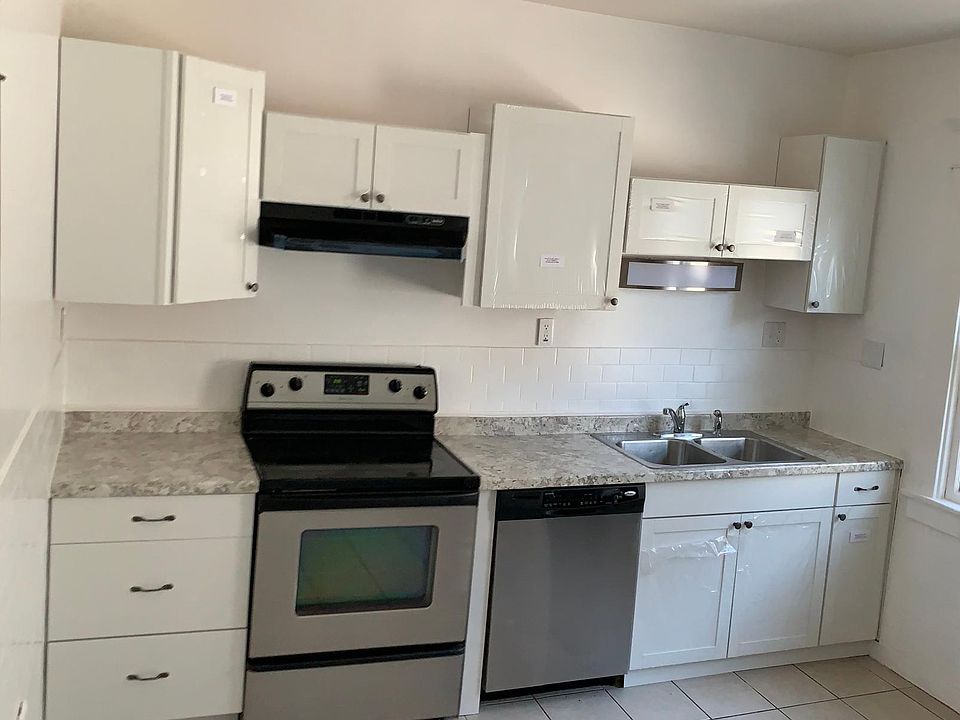 1st image of 76 Lovering Ave