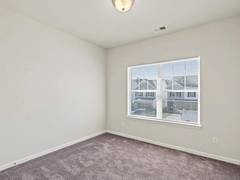 223 Emmett Dr — Photo 22