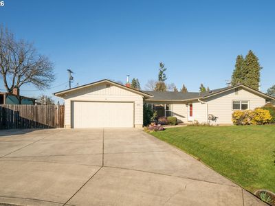 472 Springdale Ave, Springfield, OR, 97477