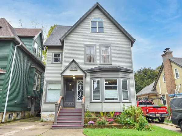 2825 North Maryland AVENUE, Milwaukee, WI 53211