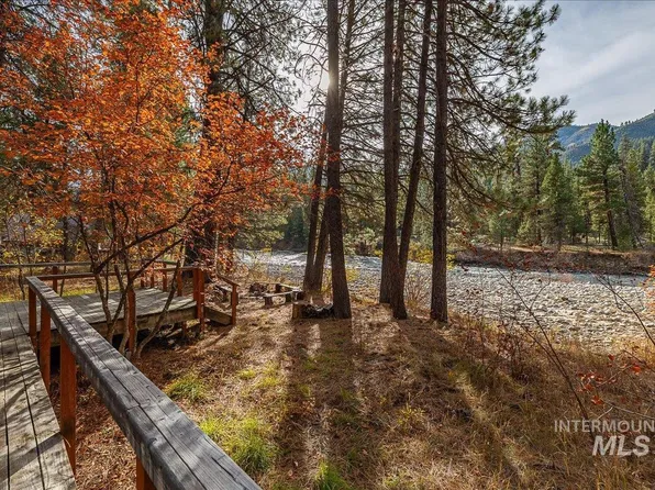 1 Hidden Way, Lowman, ID 83637