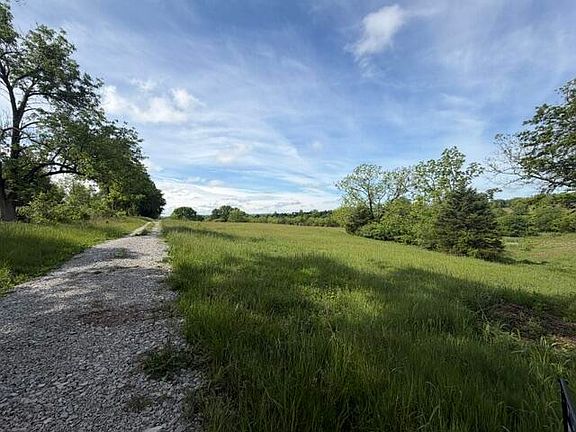 5th image of 1 Colston Ln