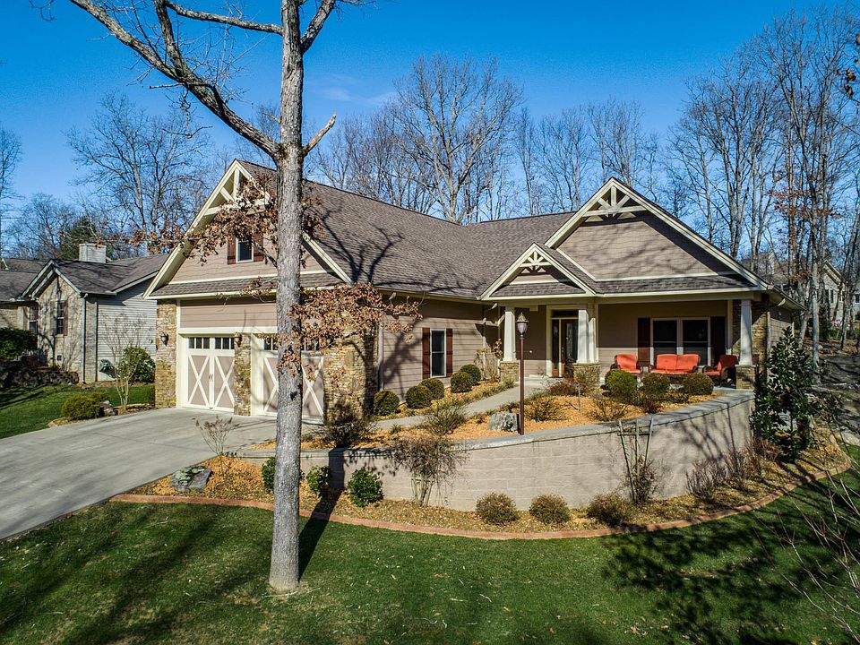 1st image of 167 Cromwell Ln