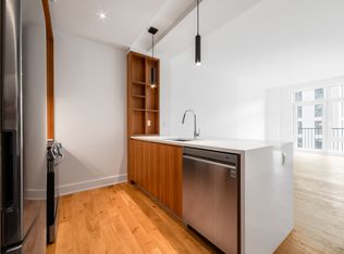 26-41 3rd St #519, Astoria, NY 11102