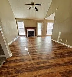 4 bed, 3.0 bath, 2235 sqft, $2,050 — Photo 4
