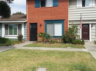 19912 Piccadilly Ln, Huntington Beach, CA 92646