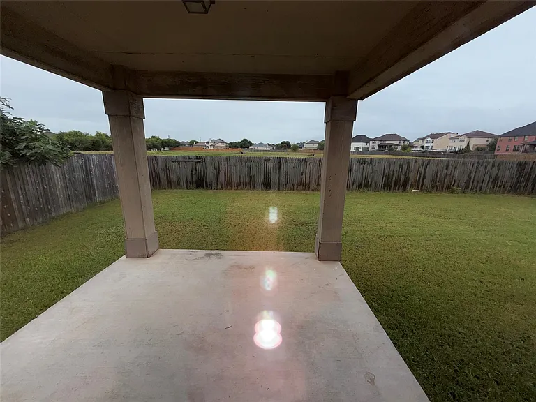 621 Dark Tree Ln — Photo 9