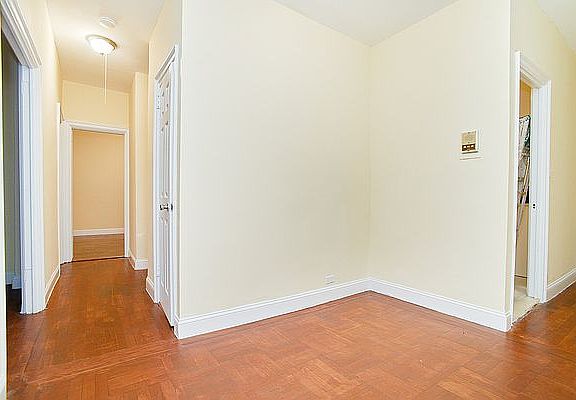 5th image of 615 W 183rd St #1B