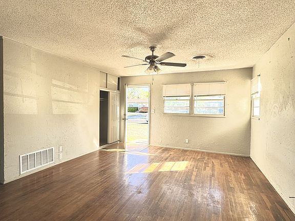 2nd image of 2611 13th Ave