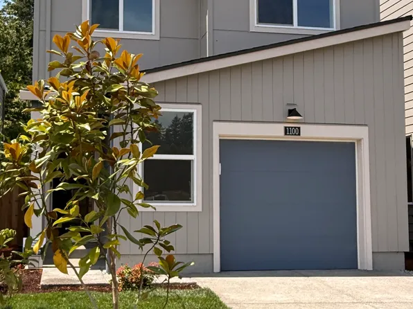 1100 SE 193rd Pl, Camas, WA 98607