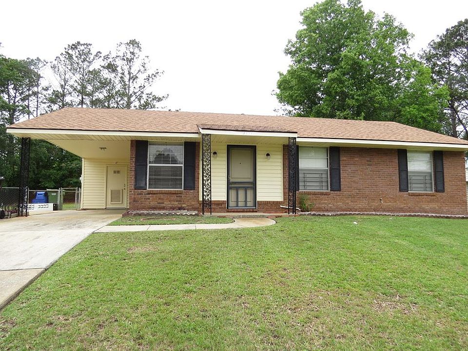 1st image of 1933 W Park Dr