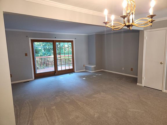 2nd image of 2505 Ebony Rd