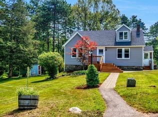 12 Washington St, Millbury, MA 01527