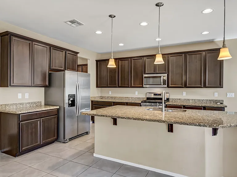 5429 W Lydia Ln — Photo 12