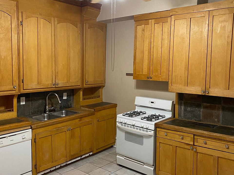 1st image of 1304 N Western Ave APT 3