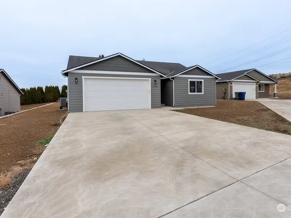 1943 N Mineral Place, East Wenatchee, WA 98802