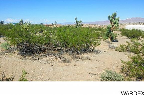 3rd image of 695 Bishop Dr #1