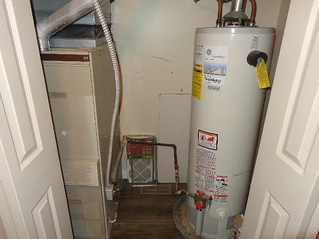 954 Schneitter Cir #H-5 — Photo 29