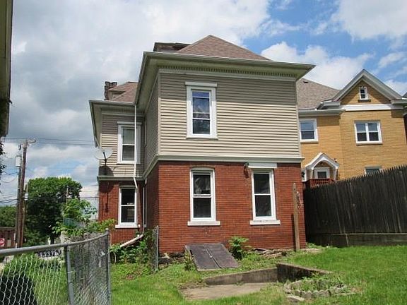 3rd image of 34 E Gaskill Ave