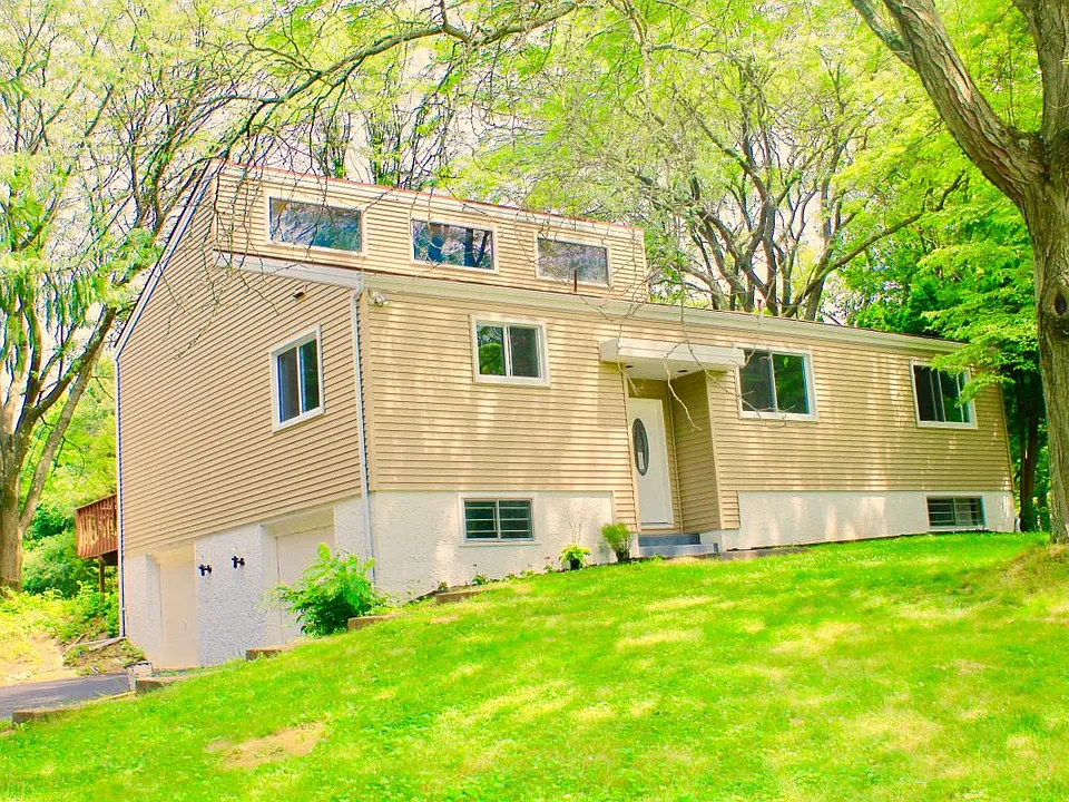 3 Forge Dr