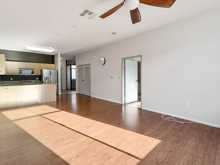 435 W Center Street Promenade #307 — Photo 2