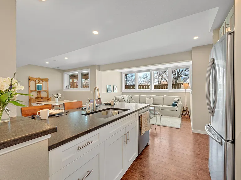 3466 Iris Ct #A — Photo 8