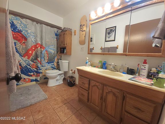 5th image of 2425 E 19th St
