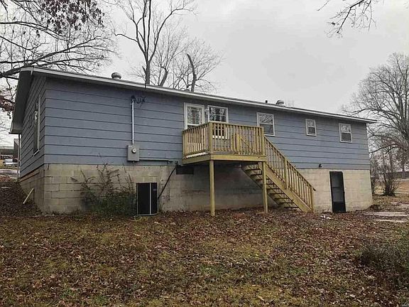2nd image of Apricot St #606
