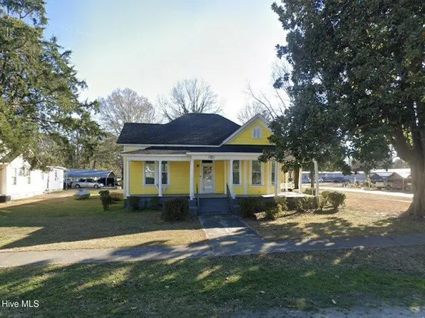 211 Spring Street, Lucama, NC 27851