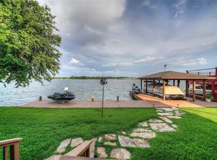 12298 Lake Vista Dr, Willis, TX 77318