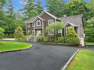 2 Taylor Rd, Elmsford, NY 10523