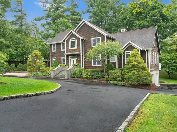 2 Taylor Road, Elmsford, NY 10523