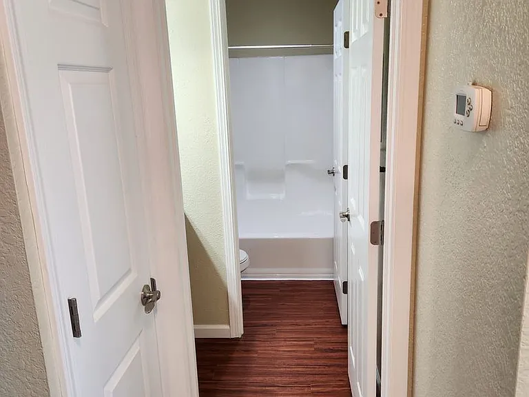 Carmel Woods Apartments — Photo 55