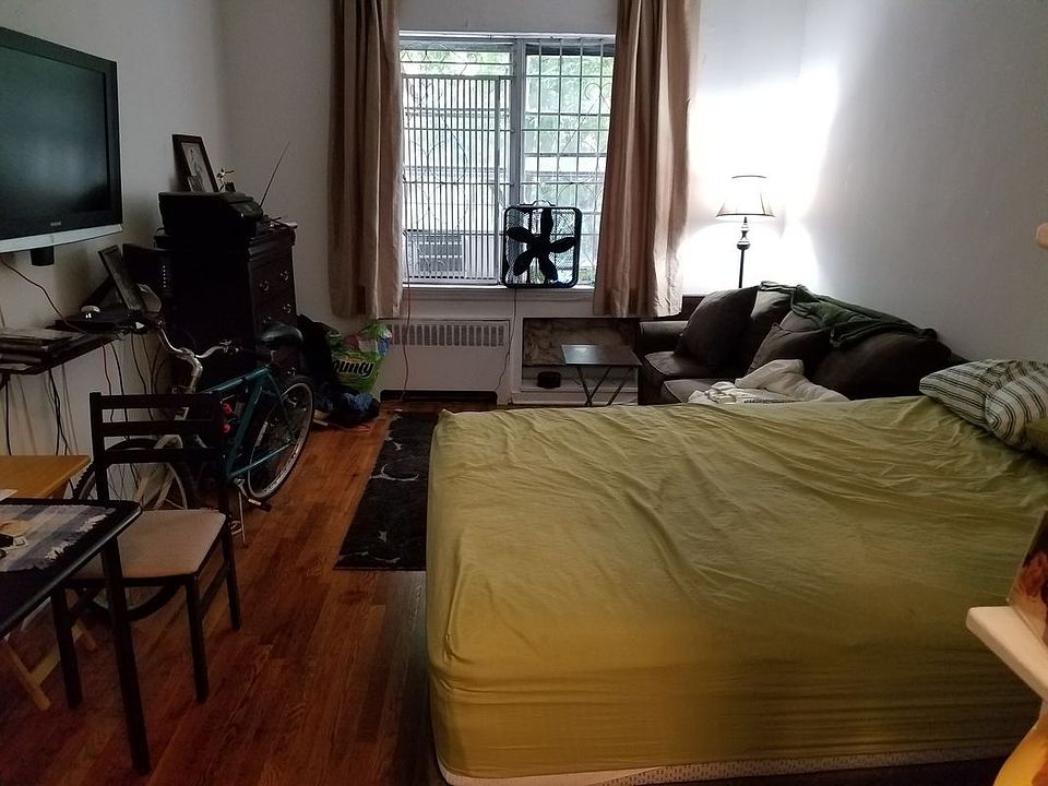 1st image of 315 E 78th St APT 2D