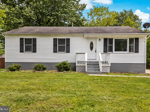 88 Delaware Dr, Pennsville, NJ 08070