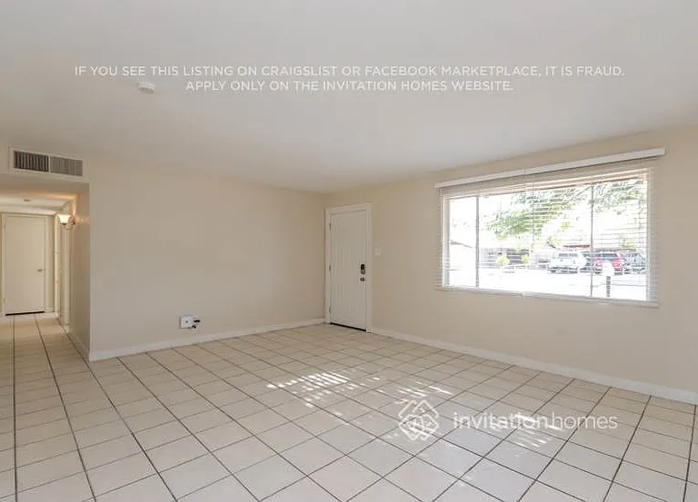 2964 N 53rd Dr — Photo 5