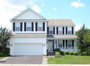 9195 Ranier Ln N, Maple Grove, MN 55311