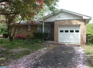35 Oak Rd, Collegeville, PA 19426
